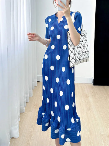 Beautiful Womens Dresses Evening Dresses Miyake Summer Ladies Polka-dot V-neck