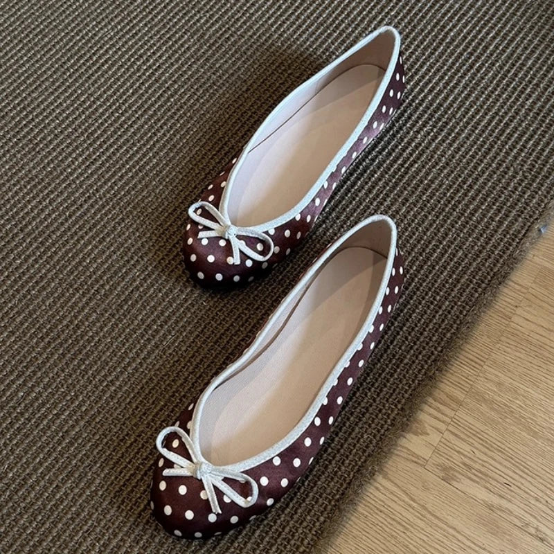 Designer Polka Dot Round Toe Ballet Flats for Women